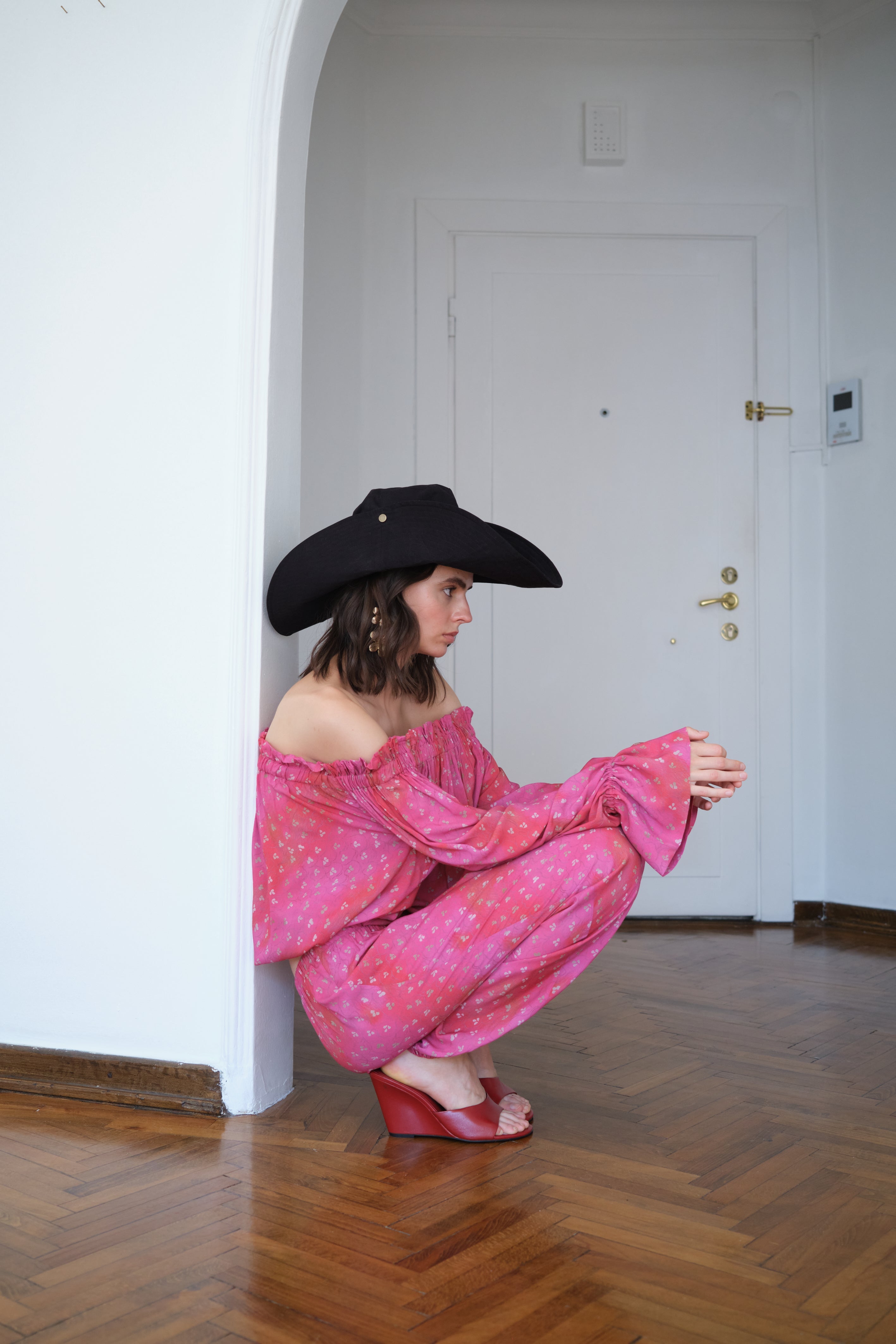 Off Shoulder Blouse Pink