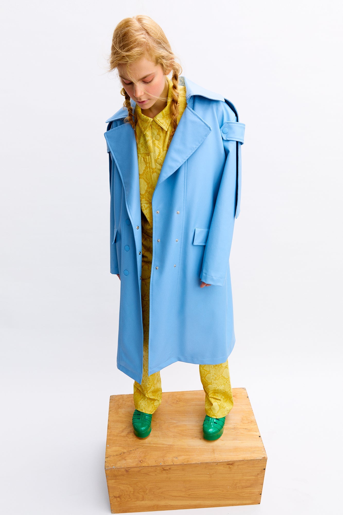 Flat Leather Trench Coat - Blue